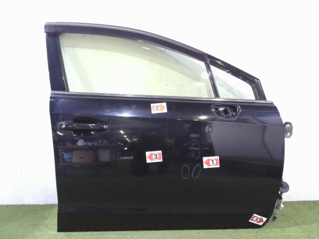 【中古】中古部品 レヴォーグ VM4 右ﾌﾛﾝﾄﾄﾞｱ 【3310090100-202506055813100】