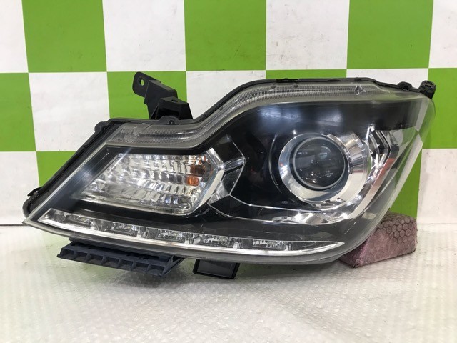 【中古】中古部品 ソリオ MA15S 左ﾍｯﾄﾞﾗﾝﾌﾟ 【3330530100-000005403710900】