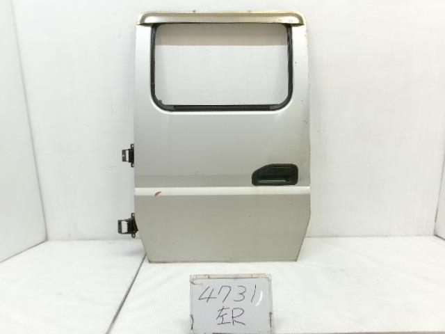 【中古】中古部品 キャンター FB700B 左ﾘｱﾄﾞｱ 【3500170000-250620500313400】