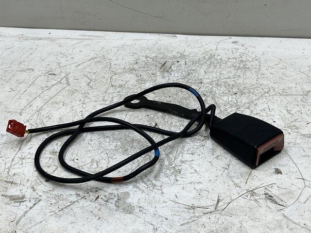 【中古】中古部品 ベンツ Eクラス 124092 ｼｰﾄﾍﾞﾙﾄ 【3310070100-000090741577151】