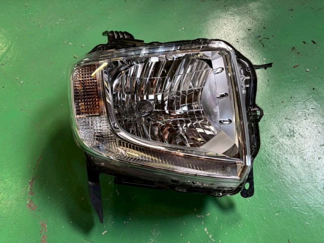 【中古】中古部品 Ｎ－ＶＡＮ JJ1 右ﾍｯﾄﾞﾗﾝﾌﾟ 【3310180100-250621501010800】