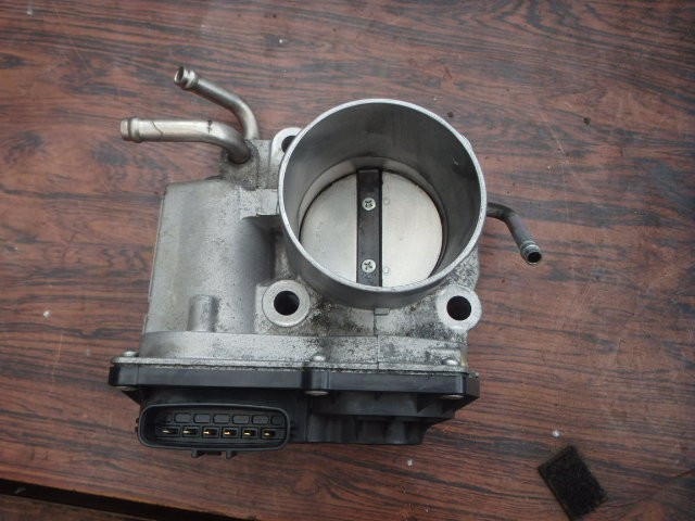 【中古】中古部品 ヴェルファイア ANH20W ｽﾛｯﾄﾙﾎﾞﾃﾞｨ 【3331010800-000023365520300】｜e-cleマート