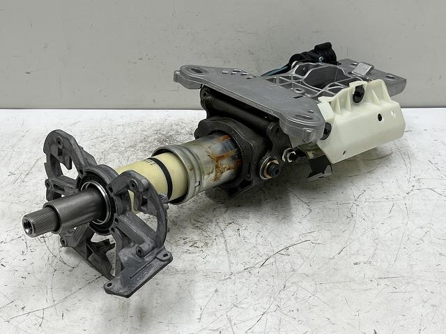 【中古】中古部品 BMW 6シリーズ EH48 ｽﾃｱﾘﾝｸﾞｺﾗﾑ 【3310070100-0000Y0769047140】