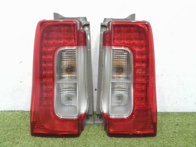 楽天市場】【中古】中古部品 タント LA600S 右ﾃｰﾙﾗﾝﾌﾟ