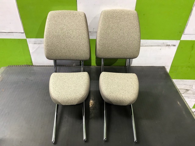 【中古】中古部品 ラパン HE33S ﾍｯﾄﾞﾚｽﾄ 【3330530100-000005404277400】
