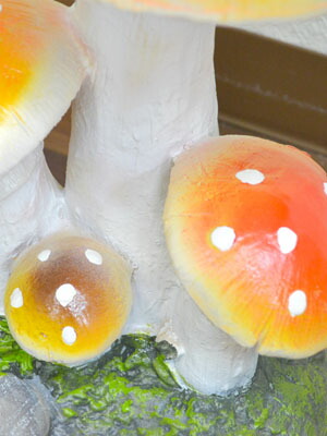 楽天市場 送料無料 きのこ オブジェ 高さ38cm かわいい おしゃれ ガーデニング オブジェ 置物 おしゃれ オシャレ 置物 アンティーク 玄関 コーナー オーナメント 雑貨 動物 庭 ガーデン 飾り デコレーション 直輸入ｓｈｏｐ ｅ コレクション