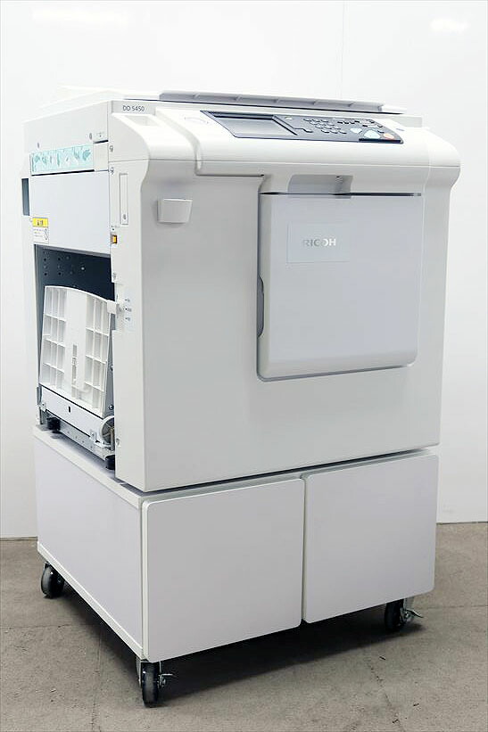 モノクロデジタル印刷機/RICOH DD5450 印刷枚数339,532枚 製版枚数4,050枚 中古A3印刷機/中古A3輪転機/業務用印刷機 【中古】