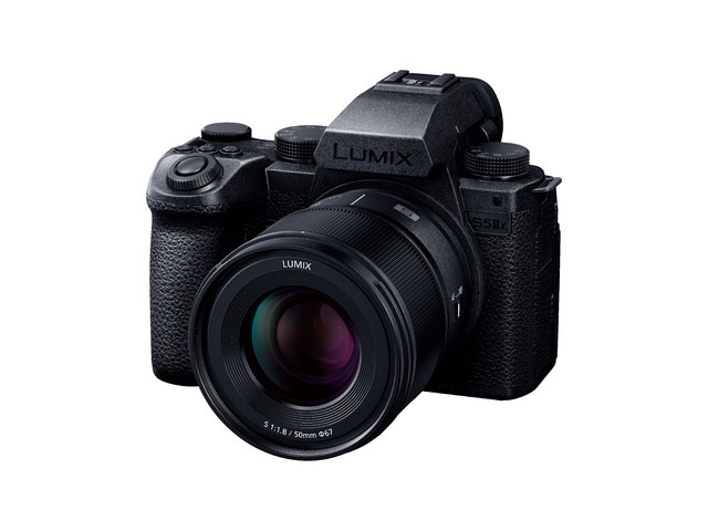 デジタルカメラ パナソニック LUMIX 新開発フルサイズセンサー 新世代ヴィーナスエンジン搭載 K(ブラック) デジタル一眼カメラ／レンズキット DC-S5M2XW
