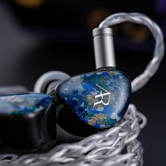 Melody Wings Uranus 特徴・スペック等 BC+DD+BA+PZT 4ドライバー4ウェイIEM Melody Wings Uranus 特徴・スペック等 BC+DD+BA+PZT 4ドライバー4ウェイIEM