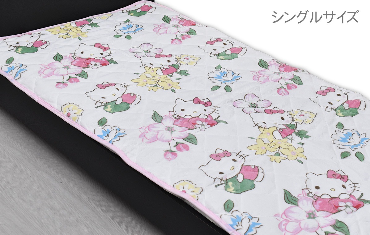 【未使用★2010年製】ハローキティ　敷きパッド　シーツ　イチゴ　サンリオ 楽天市場】キルトシーツ ハーフサイズ サンリオ ハローキティ