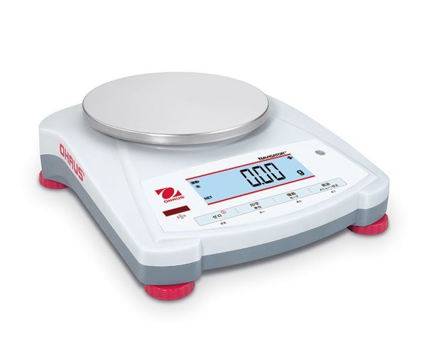 オーハウス NV622JP ポータブル電子天びん 秤量＝620g 最小表示＝0.01g デジタルはかり 業務用 秤 測り 量り