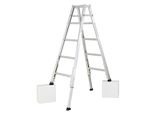 (大型・法人限定)イチネンTASCO TA840KR-4 伸縮脚付専用脚立｜ハカルドットコム 店