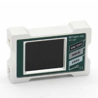 新潟精機 DP-180 デジタル角度計レベルニック 010045