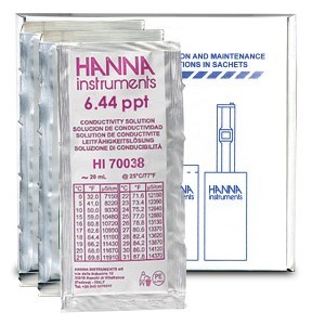 ハンナ HI 70039P EC標準液 スタンダードタイプ 5000 μS/cm 5mS/cm 20mL×25袋 HANNA ハンナ インスツルメンツ