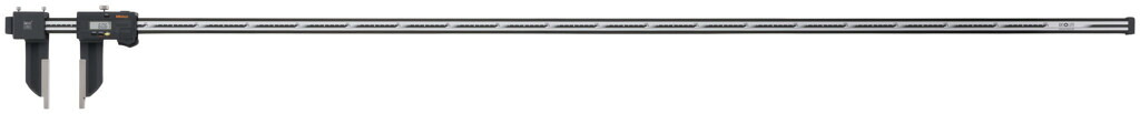 (直送) ミツトヨ 552-306-10 CFC-200G デジタルノギス ABSクーラントプルーフカーボンキャリパ 長尺ノギス 雨合羽 防塵 IP66