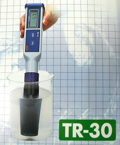 笠原理化 TR-30 濁度計 水質検査器 上水 水道水 色度計 ポータブル 吸光光度計｜ハカルドットコム 店