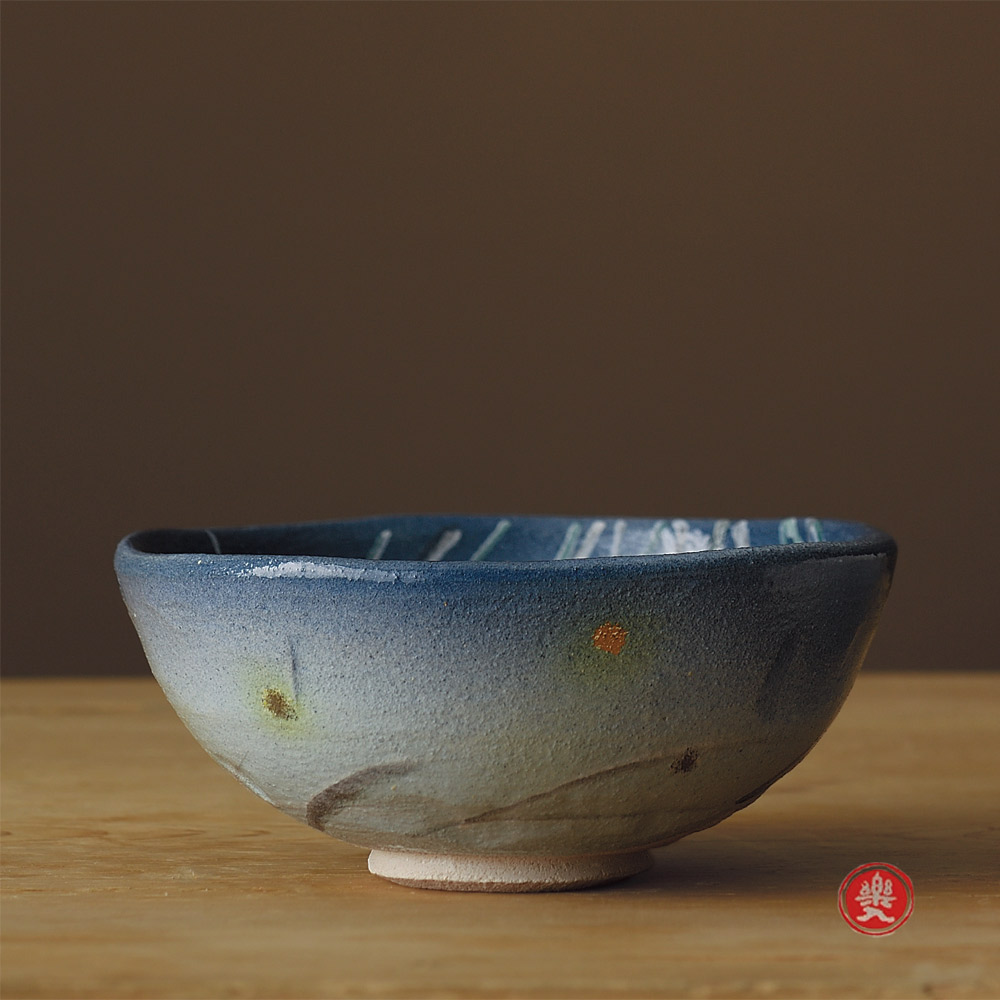 楽入窯　2025年新春作品　 舞ホタル　[季節茶碗]