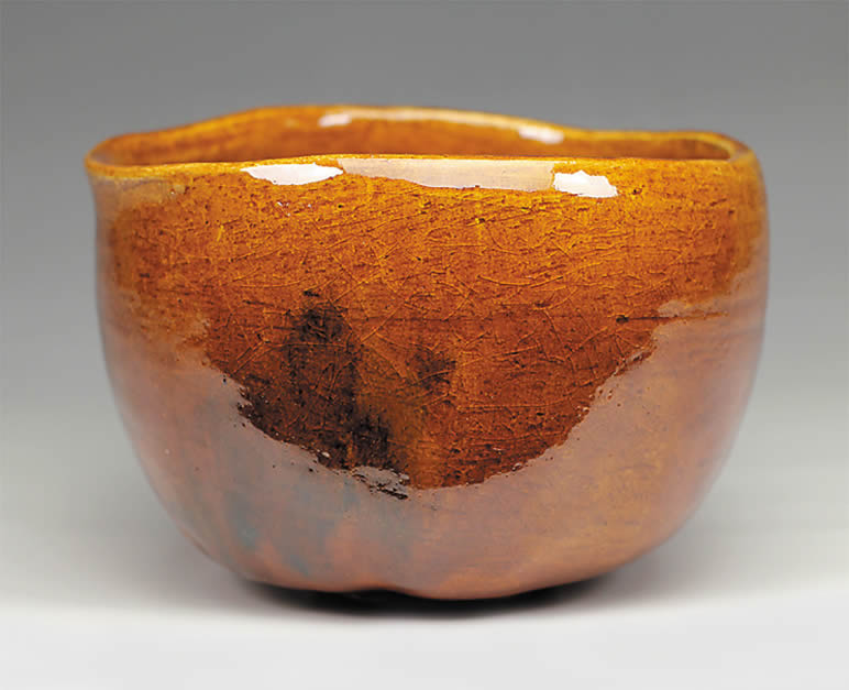 吉村楽入　2015年初春作品　楽入印 「立峯」写　飴釉茶碗