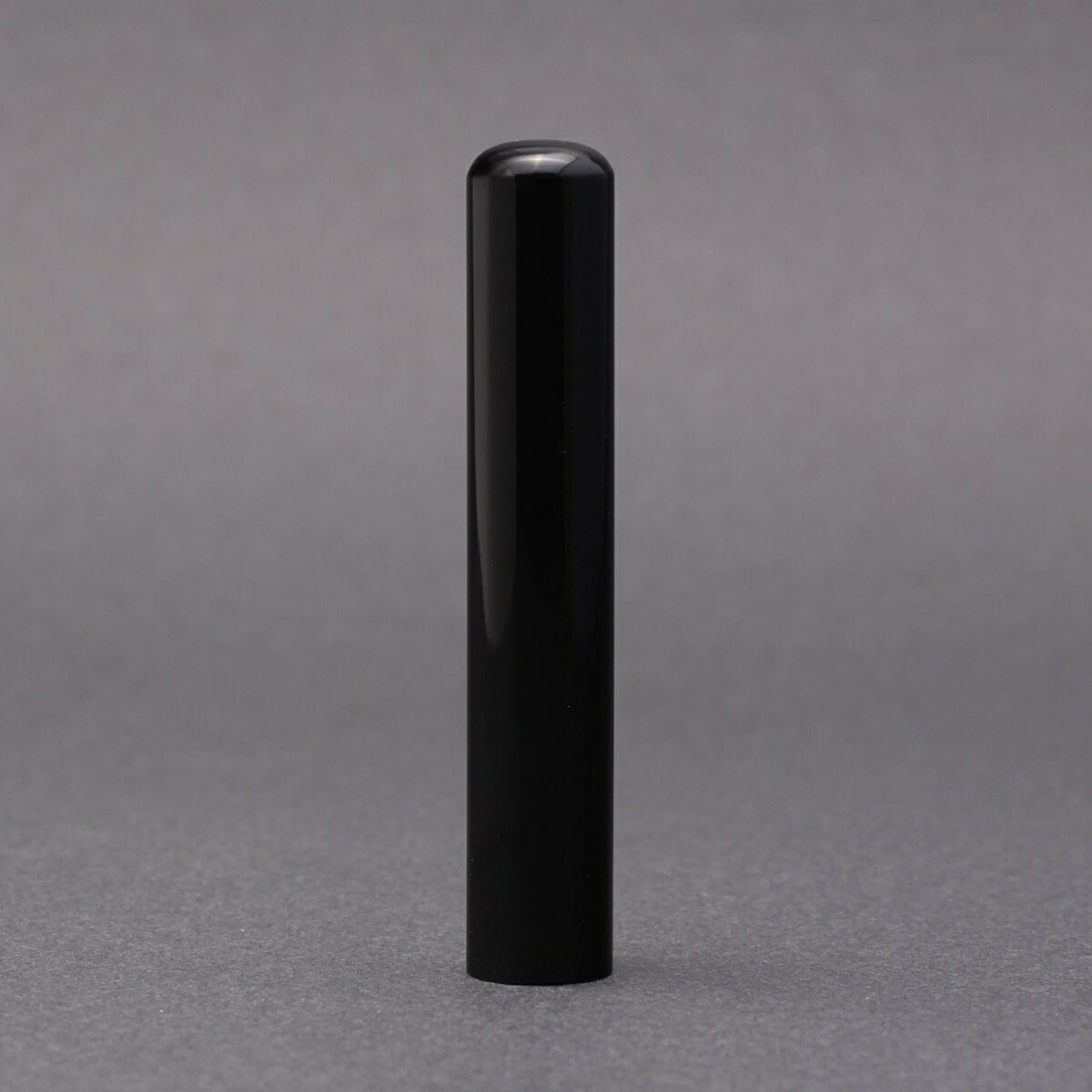 印鑑/実印/黒水牛(高級芯持)/印鑑サイズ・10.5mm/印鑑の側面のアタリ選択有/印鑑10年保証付/印鑑プレビュー無料/印鑑ケース別売/トップクラスの匠-大周先生の美しい印影を匠の技で彫る超高級印鑑☆印鑑 銀行印 送料無料 売れ筋☆