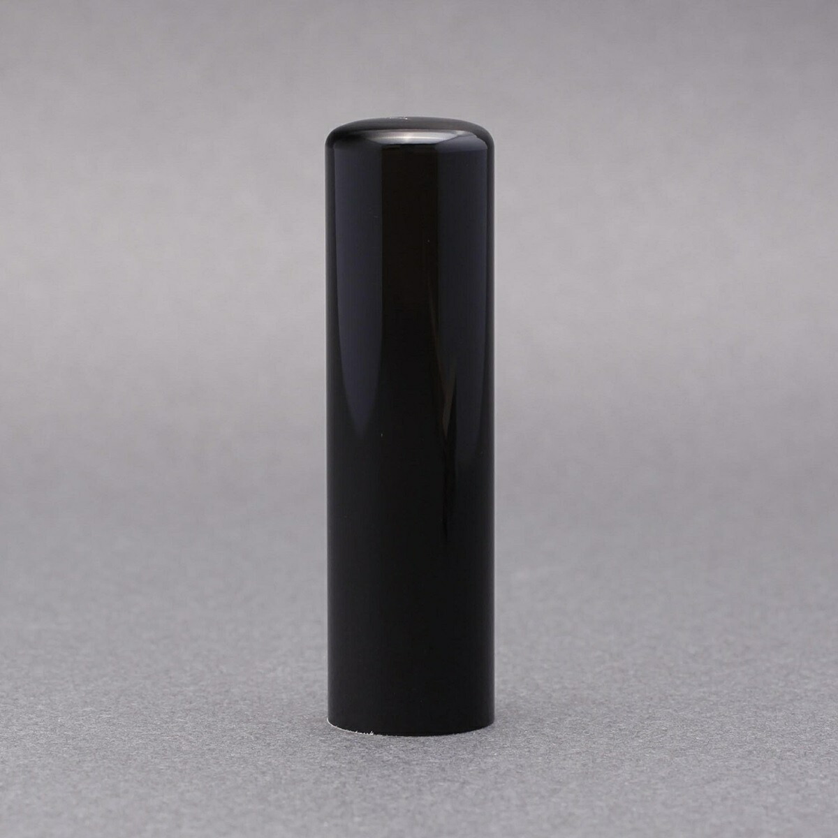 印鑑/実印/本黒水牛・染無(高級芯持)/印鑑サイズ・16.5mm/印鑑10年保証付/印鑑プレビュー無料/印鑑ケース別売/トップクラスの匠-大周先生の美しい印影を匠の技で彫る超高級印鑑☆印鑑 銀行印 送料無料 売れ筋☆