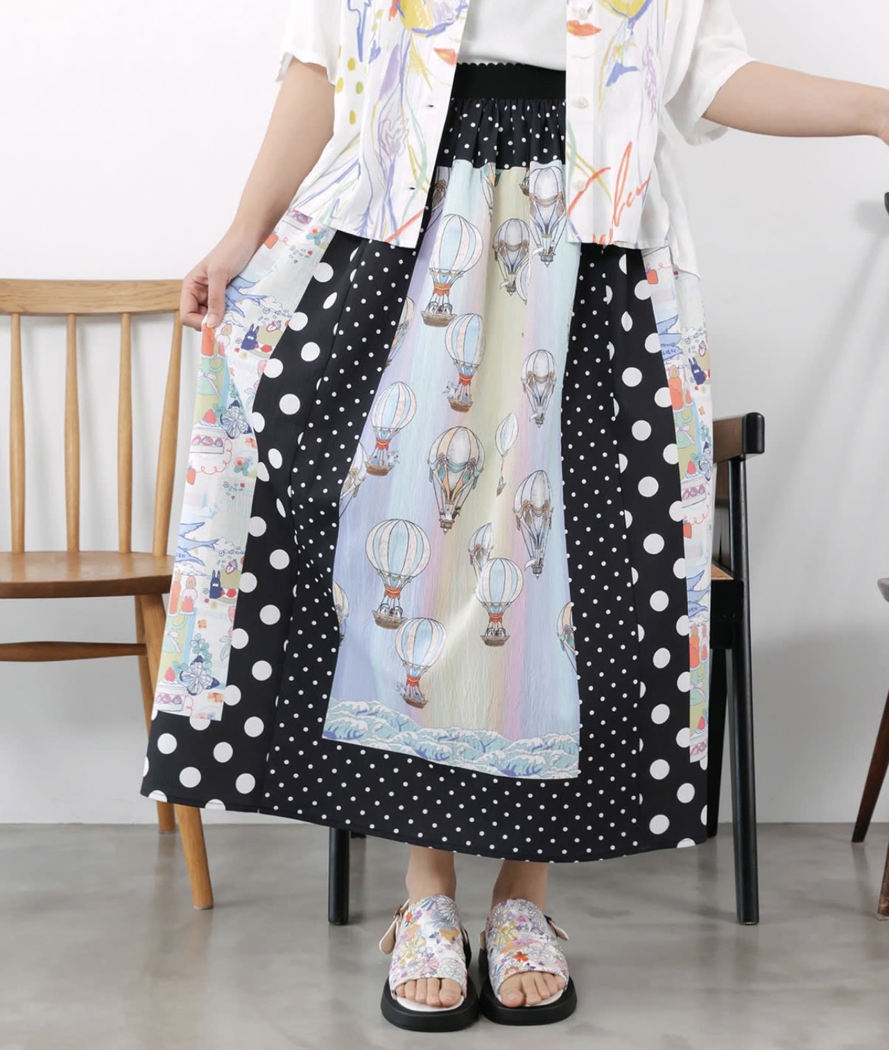 scolar   スカラー 162684：乾荒原×軽気球×点点柄スコート