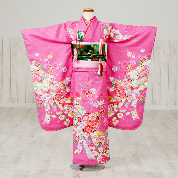 七五三７歳女の子 椿姫ブランド レンタル 桜地紋 七五三 古典柄 レンタル 花輪に熨斗目 紫地 お揃いコーデ 全３種類 簡単な着せ方マニュアル付 花輪に熨斗目 紫地 しなやかな正絹地 ブランド 椿姫 桜地紋 七五三 7歳着物レンタル 7歳 女の子 七五三 着物 お揃い