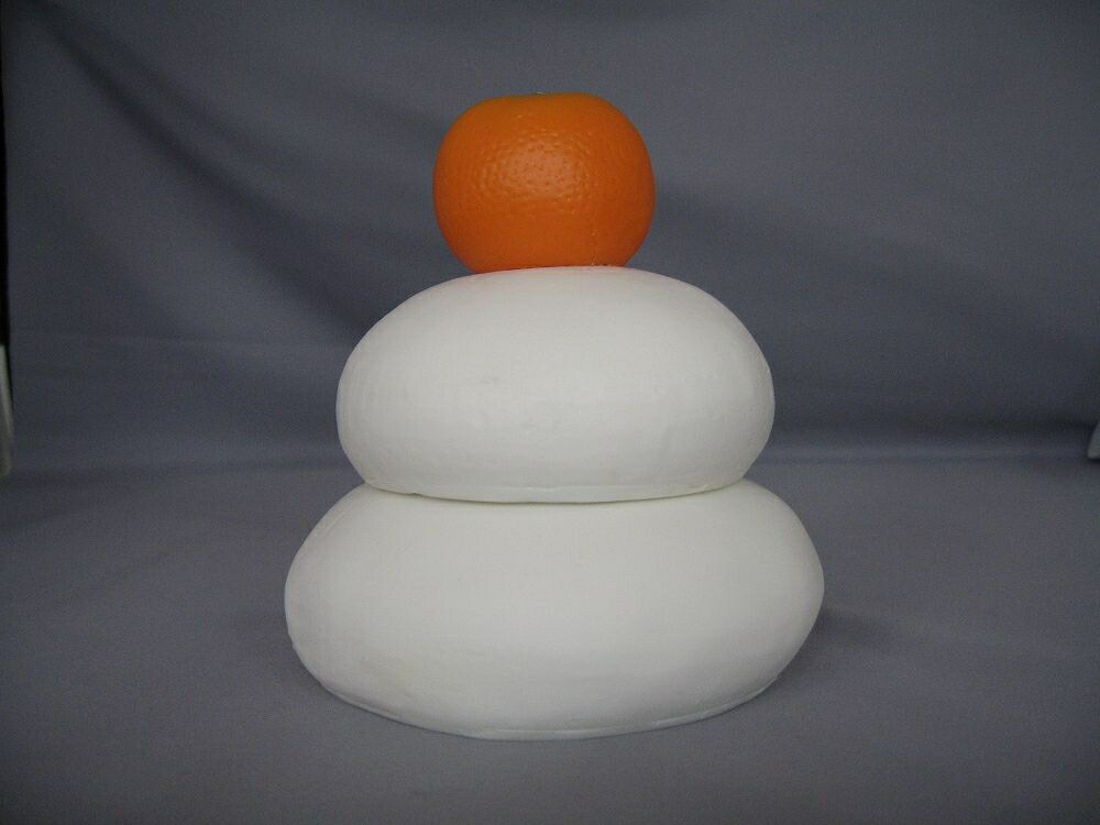 楽天市場】お鏡餅 白/二升重 底幅21×高さ11cm 樹脂製 日本製【仏具 神