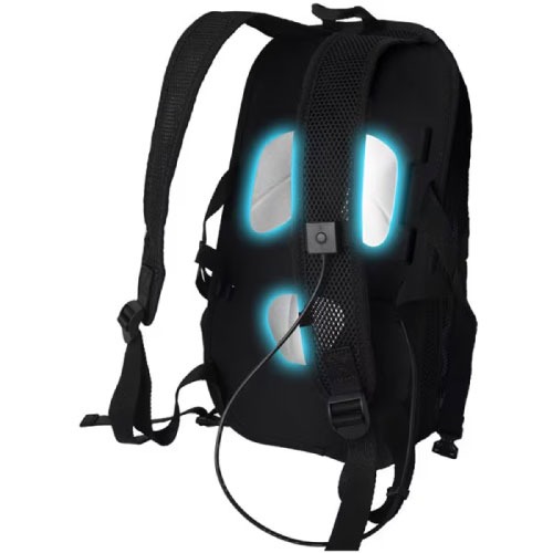 【LINEクーポン配布中】かばん ペルチェで冷却バックパッククーリュック2 容量2.5L [BACKC2HBK] 幅400×奥行250×高さ75mm 重量約950g 収納パソコンサイズ13.3インチ サンコー