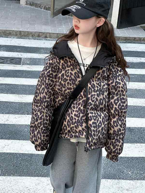 子供服 ガールズ リバーシブル ダウンジャケット ヒョウ柄 冬 中綿 防寒 暖か アウター 中大童 ポリエステル ゆったり 厚手 長袖 フード付き