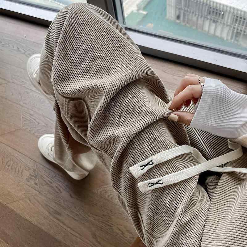 パンツ レディース シェニール ズボン 春秋冬 加絨 裏起毛 あったか 暖か ゆったり ストレート コーデュロイ 杏色 黒 ブラック S M L XL 2L 3L