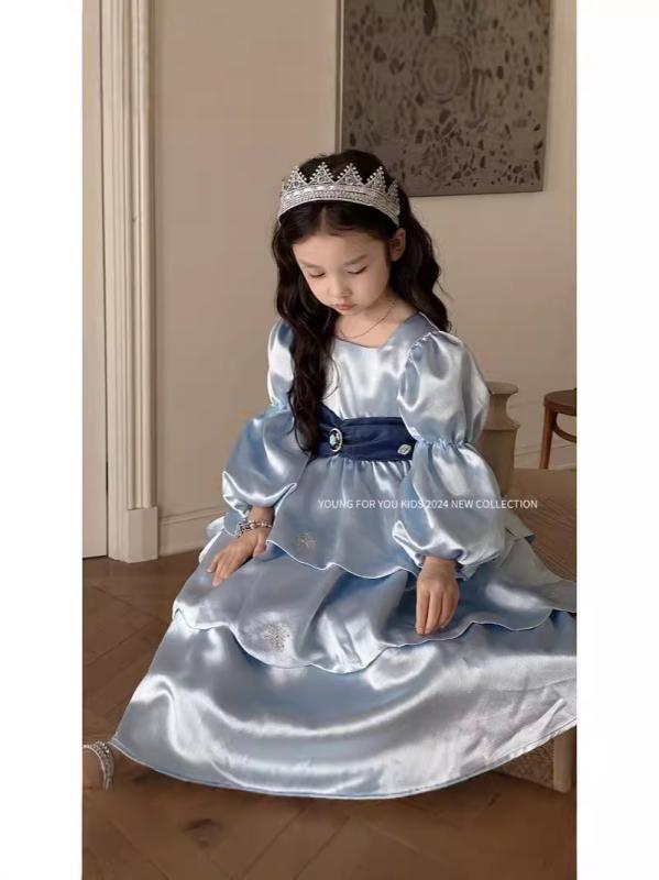 ワンピース 女の子 秋冬 子供 エルサ プリンセス 雪の結晶 刺繍 宝石 長袖 ドレス お誕生日会 パーティー 発表会