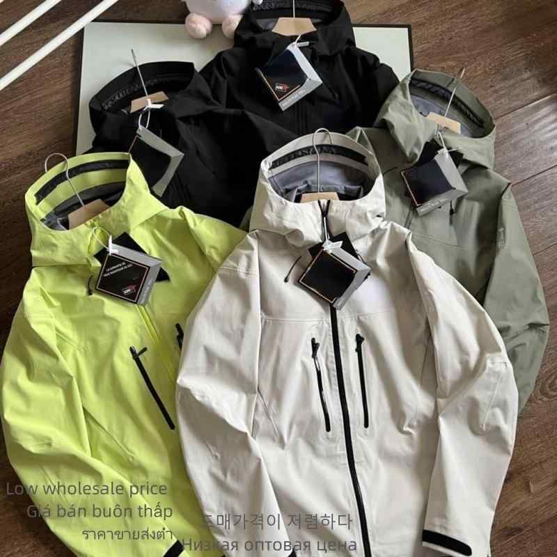 マウンテンパーカー ユニセックス キャンプ 登山ウェア 防水 防風 アウター ジャケット アウトドアウェア 男性用 女性用 秋冬 黒 白 緑