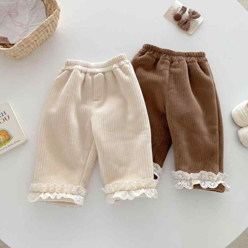 キッズ レギンス 裏起毛 0歳 1歳 2歳 3歳 4歳 5歳 女の子 ズボン パンツ 長ズボン ポリエステル 冬 暖かい あったか 防寒 無地 レース 韓国子供服 伸縮性