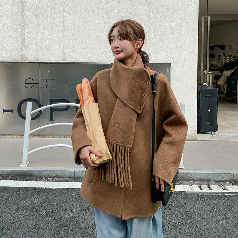 厚地の外套 レディース 小っちゃい ダブル人間の顔 羊毛 テーラード 秋冬 韓国風 心地好い 朦々たる 衣嚢 黒いこと 赤銅色 無地