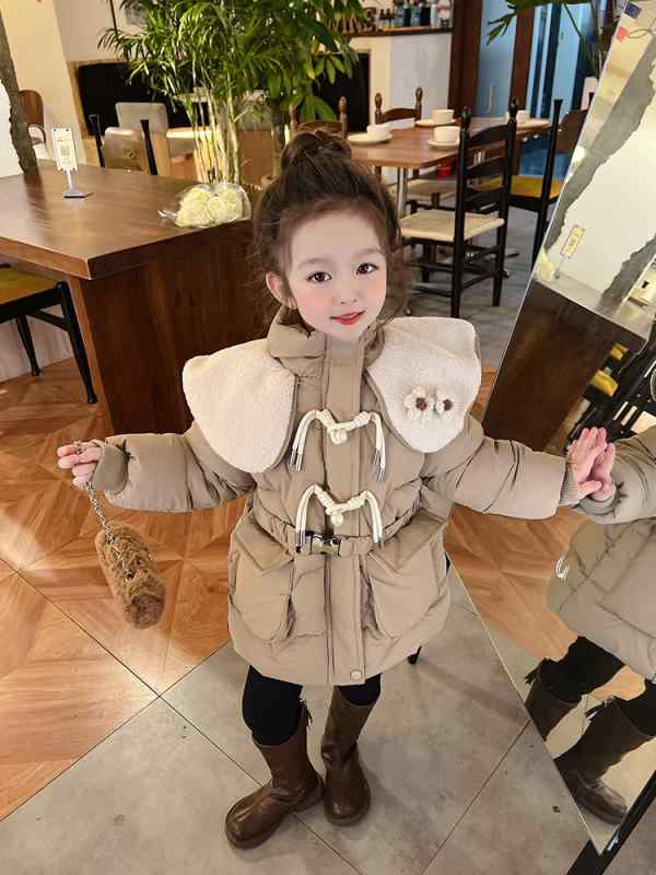 子供服 ガールズ 中綿入りジャケット 秋冬 ラウンドネック 花柄 キュート 90 100 110 120 130 140