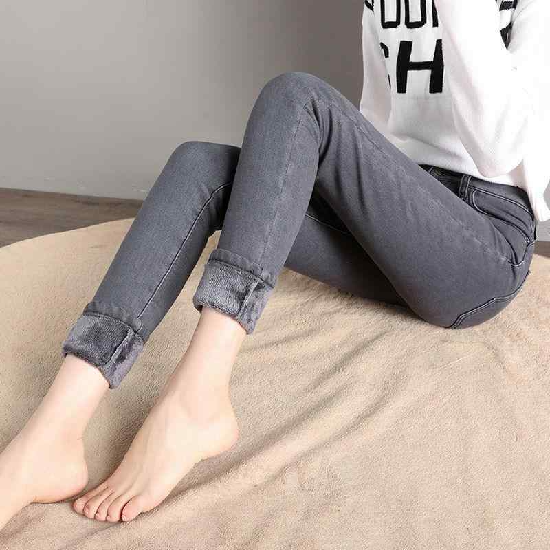 デニム レディース ストレッチ 裏起毛 あったか スキニー パンツ ハイウエスト 黒 ブラック グレー 伸縮性 防寒 冬 暖か 美脚 スタイルアップ 着痩せ 細見え 高見え 普段使い