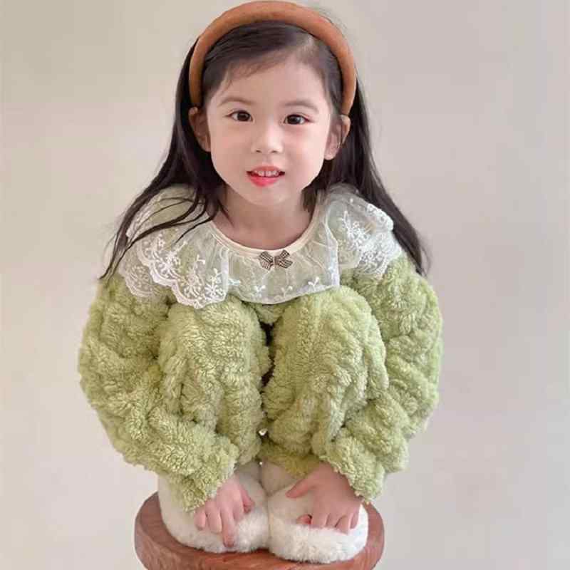 子供服 セットアップ 女の子 花柄レース コーラルベルベット 超柔 ホームウェア パジャマ 秋冬 厚手 綿 100 110 120 130cm
