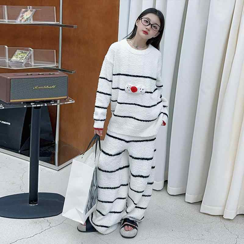 子供用パジャマ 女の子 秋冬 ストライプ 厚手 暖かい ホームウェア 部屋着 寝巻き ポリエステル