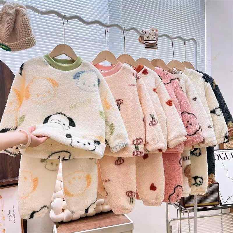子供用パジャマ 上下セット 秋冬 ベビー キッズ 男の子 女の子 裏起毛 厚手 暖かい 綿 部屋着 ルームウェア 寝巻き 80 90 100 110 120 130 140 150 160 グリーン ピンク系 オレンジ レッド ブラック グレー ブラウン