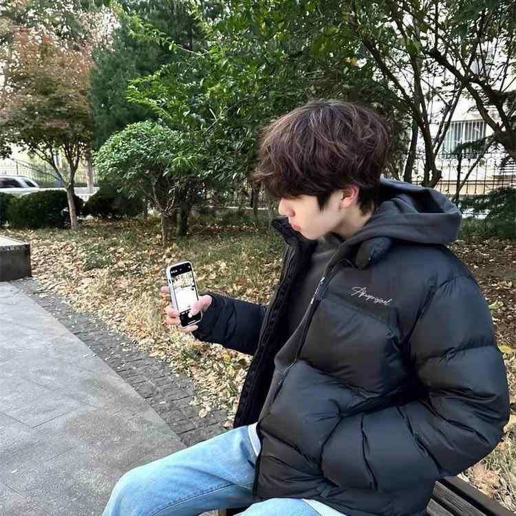 ダウンジャケット 男性用 黒 韓国風 ゆったり ポリエステル 短丈 立ち襟 防寒 アウター ジャンパー 秋冬