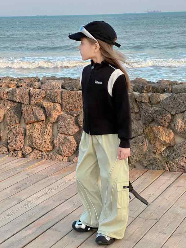 子供服 女の子 アウター スウェット トレーナー カジュアル スポーティ バイカラー 配色 長袖 トップス 秋冬 かわいい ガーリー プリンセス 通園 通学