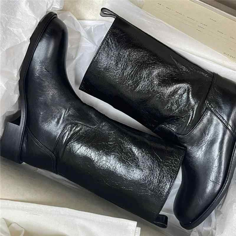ブーツ レディース 女性用 厚底 ミドル丈 丈 短め フラットヒール ローヒール 歩きやすい 履きやすい あたたかい 防寒 黒 ブラック