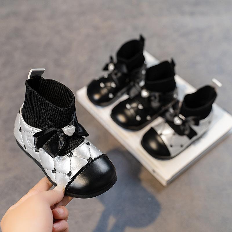 ブーツ キッズ 女の子 ファッション ショートブーツ 幼児 子供靴 柔らかい靴底 履きやすい かわいい 蝶結び 滑り止め 耐摩耗性 秋冬 春