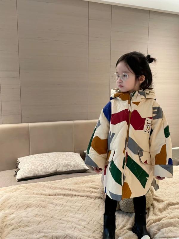 子供服 アウター 男女児兼用 中綿入り ジャケット コート 韓国子供服 ひし形 チェック柄 フード付き ロング丈 厚手 防寒 秋冬 6,142円