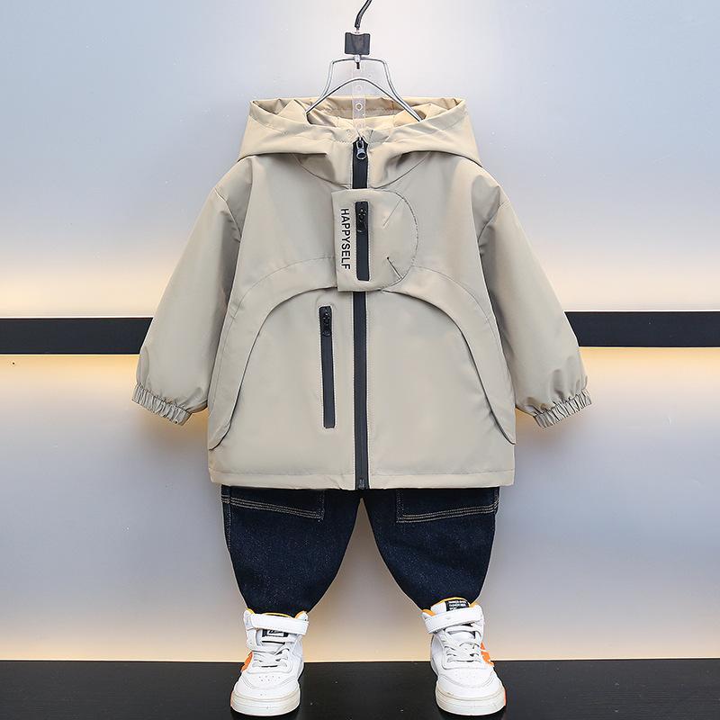 子供服 ジャケット 男の子 春秋 薄手 おしゃれ 防風 撥水 アウター キッズ ボーイズ カッコいい ジャンパー 3歳 4歳 5歳 6歳 7歳 8歳 ブラック カーキ