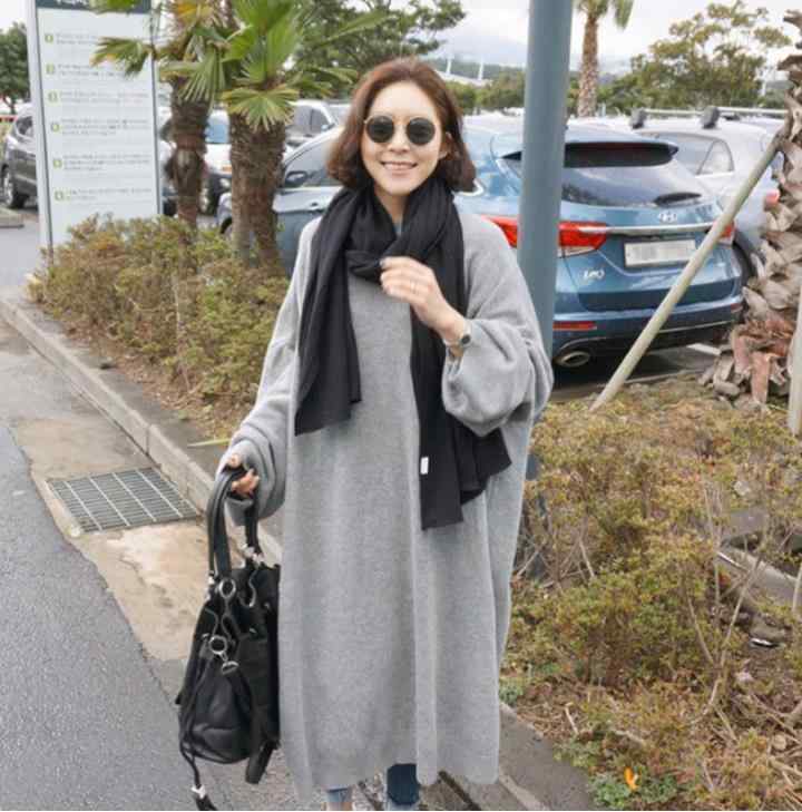 ニット レディース ゆったり 秋冬 トップス 韓国風 プルオーバー ミディアム丈 チュニック 2022 ラグラン袖 カジュアル かわいい 灰色 ウサギ 毛混紡