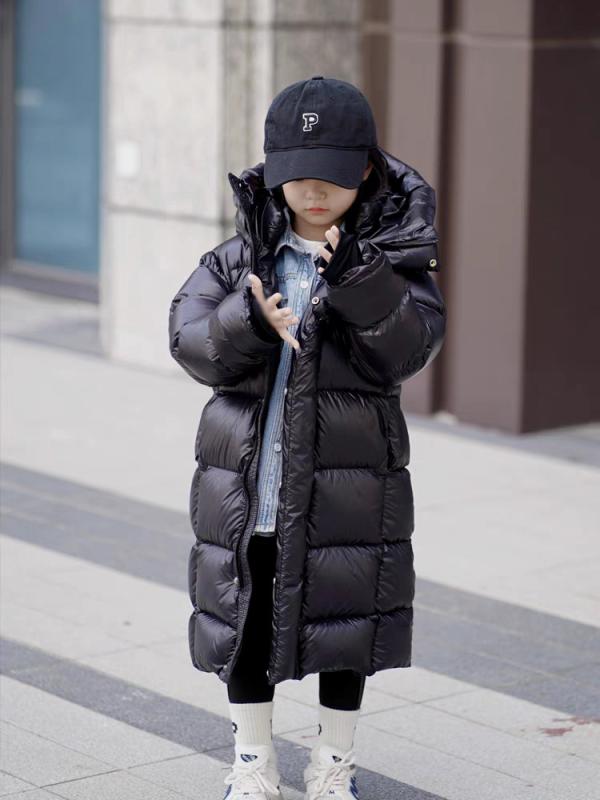 子供服 アウター 男女兼用 中綿入りジャケット フード付き ジャンパー 厚手 防寒 スポーツ アウトドア 秋冬 ポリエステル 黒 ブラック 120cm 130cm 140cm 150cm 160cm 170cm