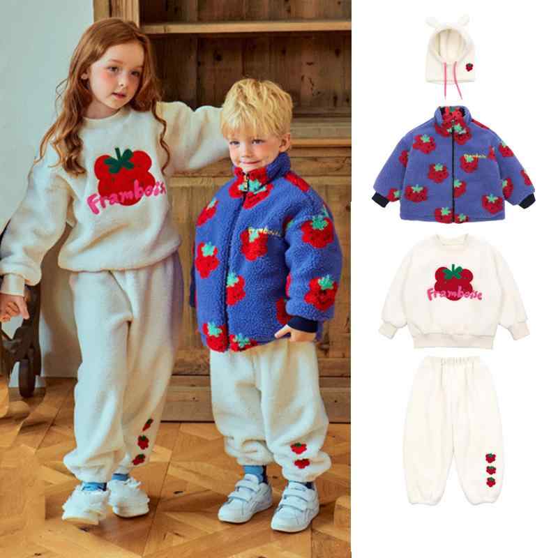 キッズ スウェット 上下セット 韓国風 いちご柄 ボア トレーナー パンツ 2点 セットアップ 子供服 秋冬 防寒 暖かい 普段着
