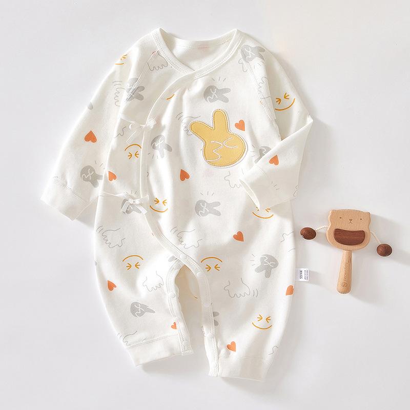 ベビー服 新生児服 春秋 長袖 ロンパース 綿100% カバーオール 乳児 幼児 蝶ネクタイ かわいい 普段使い 出産祝い