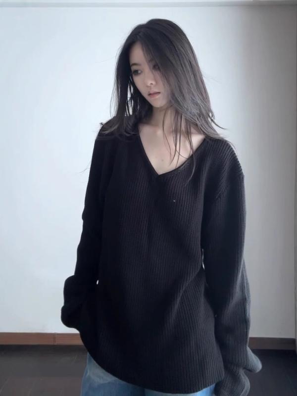 ニット レディース Vネック 黒 ブラック 長袖 プルオーバー ゆったり チュニック トップス 秋冬 あったか 暖かい 接触冷感